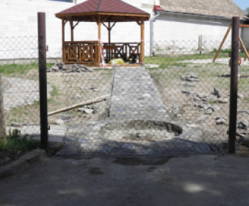 Investičné projekty a opravy / Výstavba Detského ihriska a oddychového parku rok 2017-2018 - foto