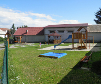 Investičné projekty a opravy / Výstavba Detského ihriska a oddychového parku rok 2017-2018 - foto